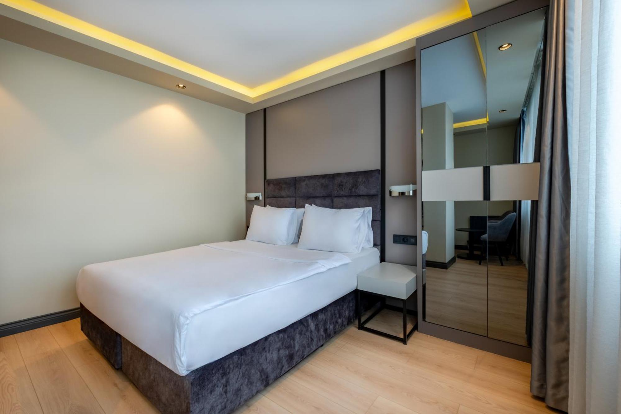 Frt Airlines Hotel - Istanbul Airport Arnavutkoy Exterior foto